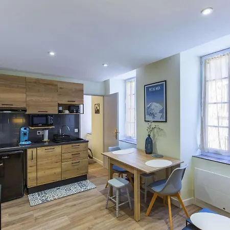 T2 A Cauterets, 2-4 Pers, Skis A 600m, Entierement Equipe - Fr-1-401-252 아파트 코트레