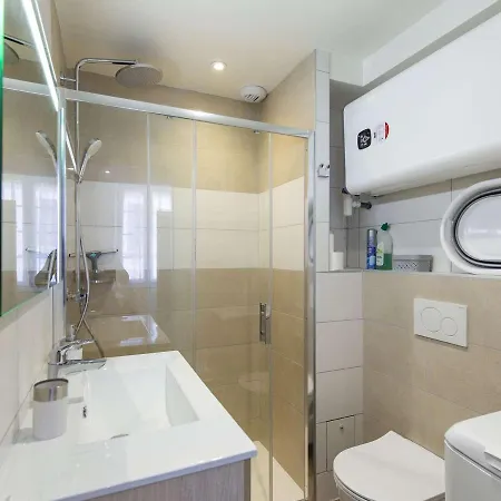 Apartmán T2 A Cauterets, 2-4 Pers, Skis A 600m, Entierement Equipe - Fr-1-401-252 Cauterets